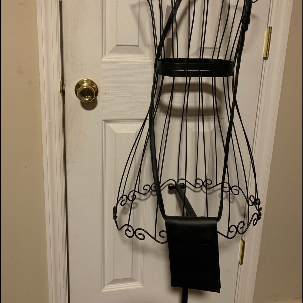 Black crossbody